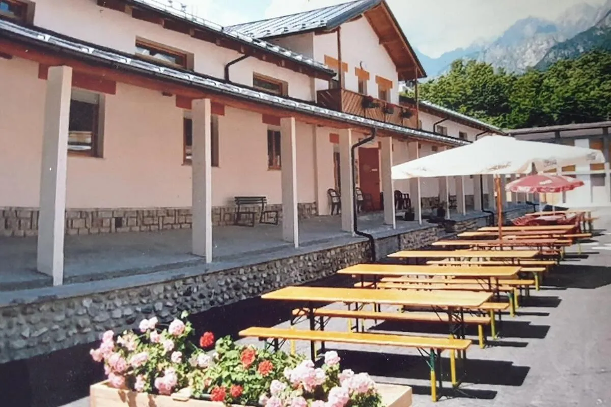 Lunga Via Delle Dolomiti location